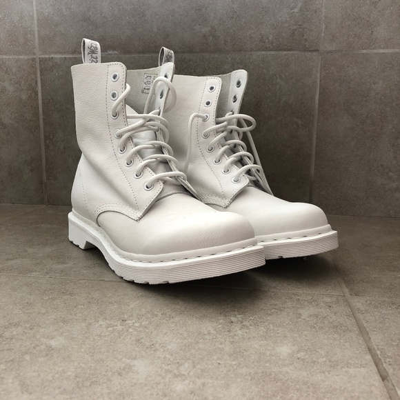 1460 pascal virginia mono white